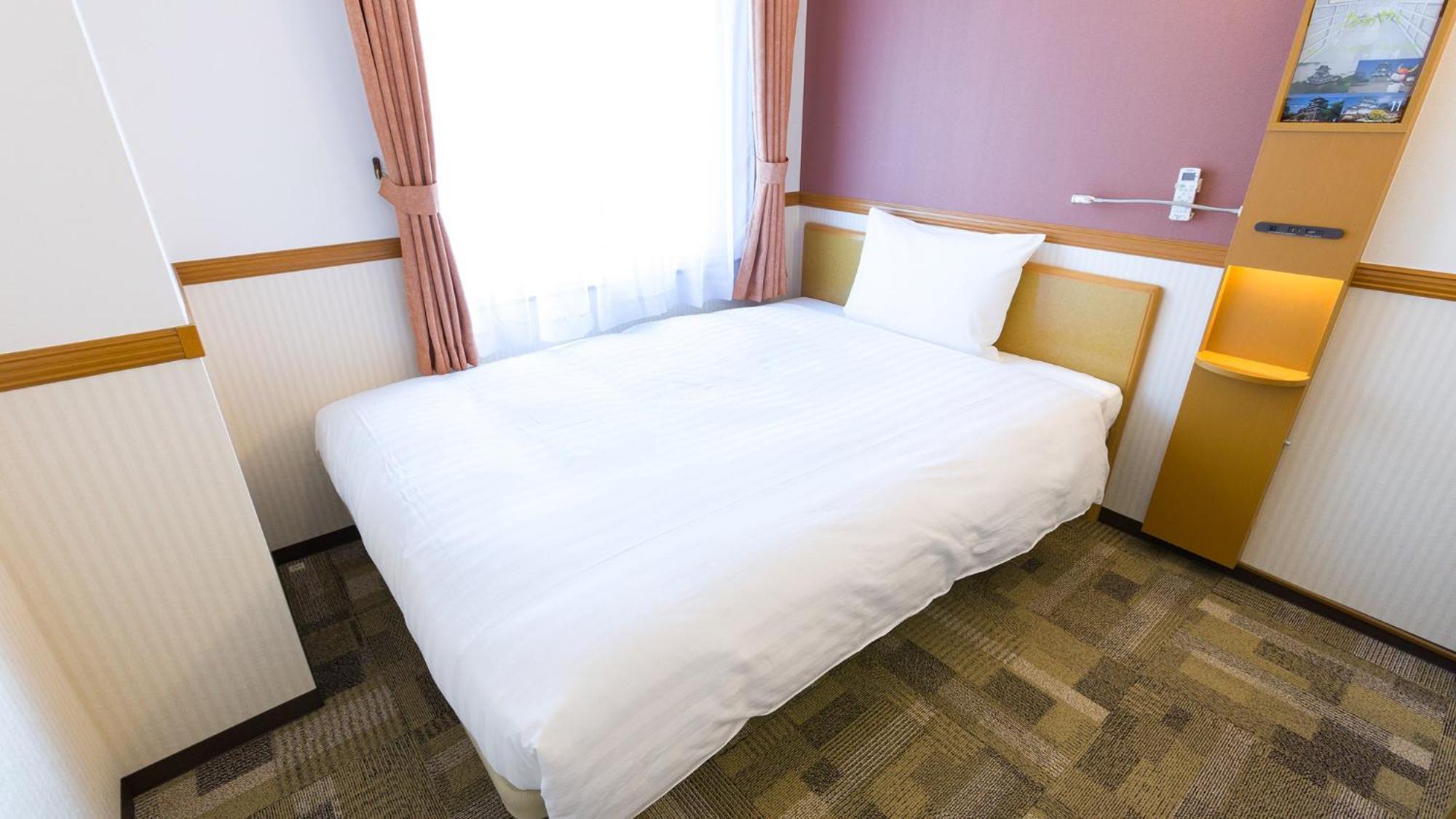 Toyoko Inn Sendai Nishi-Guchi Hirose-Dori Szoba fotó