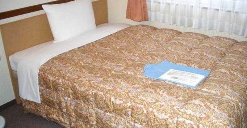 Toyoko Inn Sendai Nishi-Guchi Hirose-Dori Kültér fotó